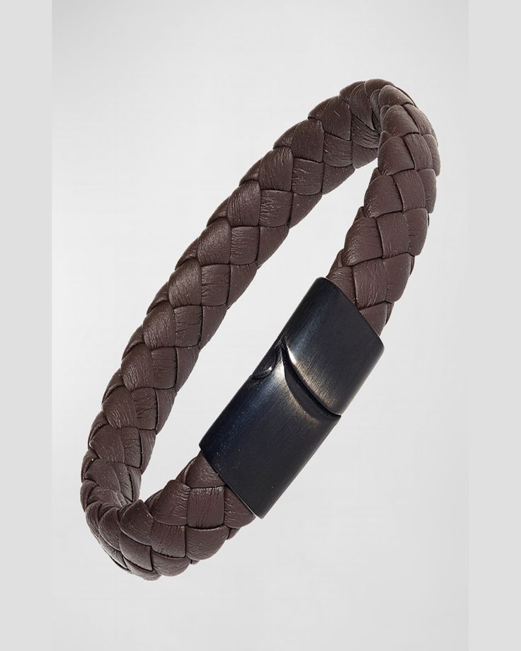 راهنمای کامل خرید و استایل با دستبندهای چرمی مدرن