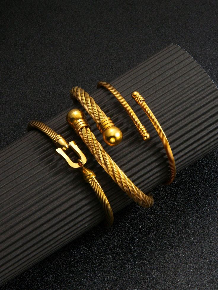 راهنمای کامل خرید و انتخاب جواهرات مینیمال حکاکی‌شده