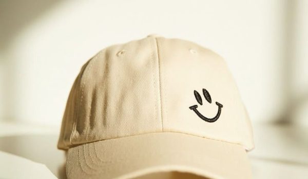 کلاه‌های کپ طرح‌دار