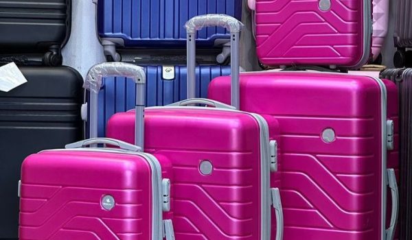 چمدان‌های چرخ‌دار سبک