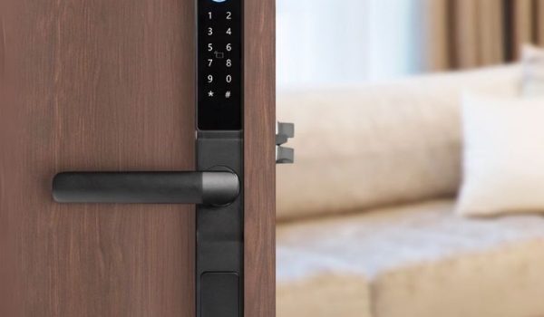 قفل‌های هوشمند درب