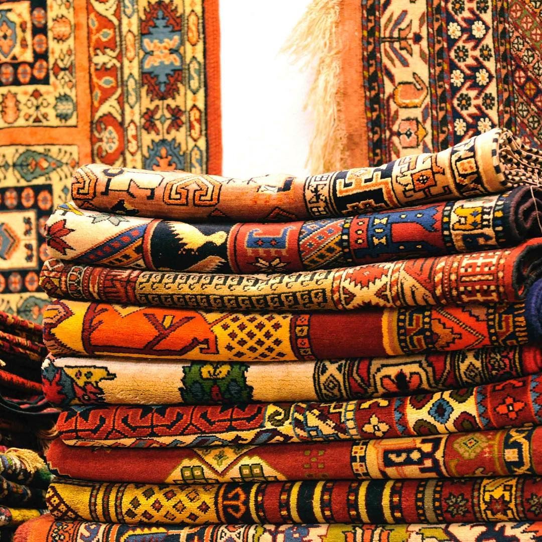 خرید فرش دستباف ایرانی